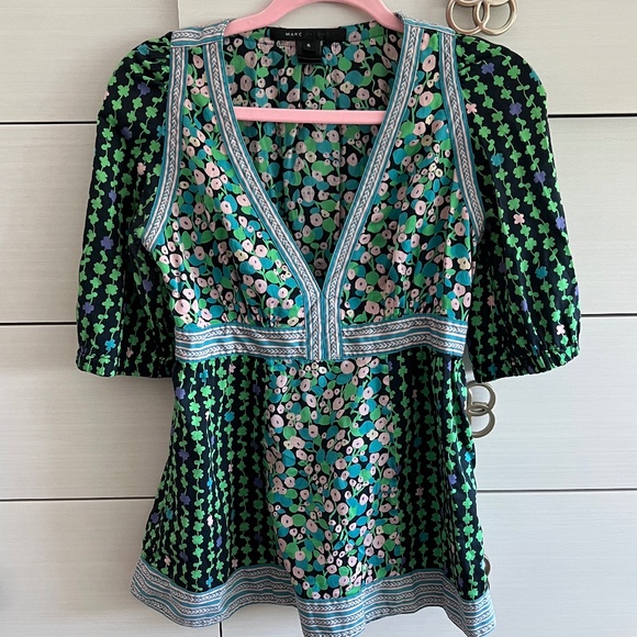 Marc Jacobs Tops - Marc Jacobs floral boho blouse SIZE 6